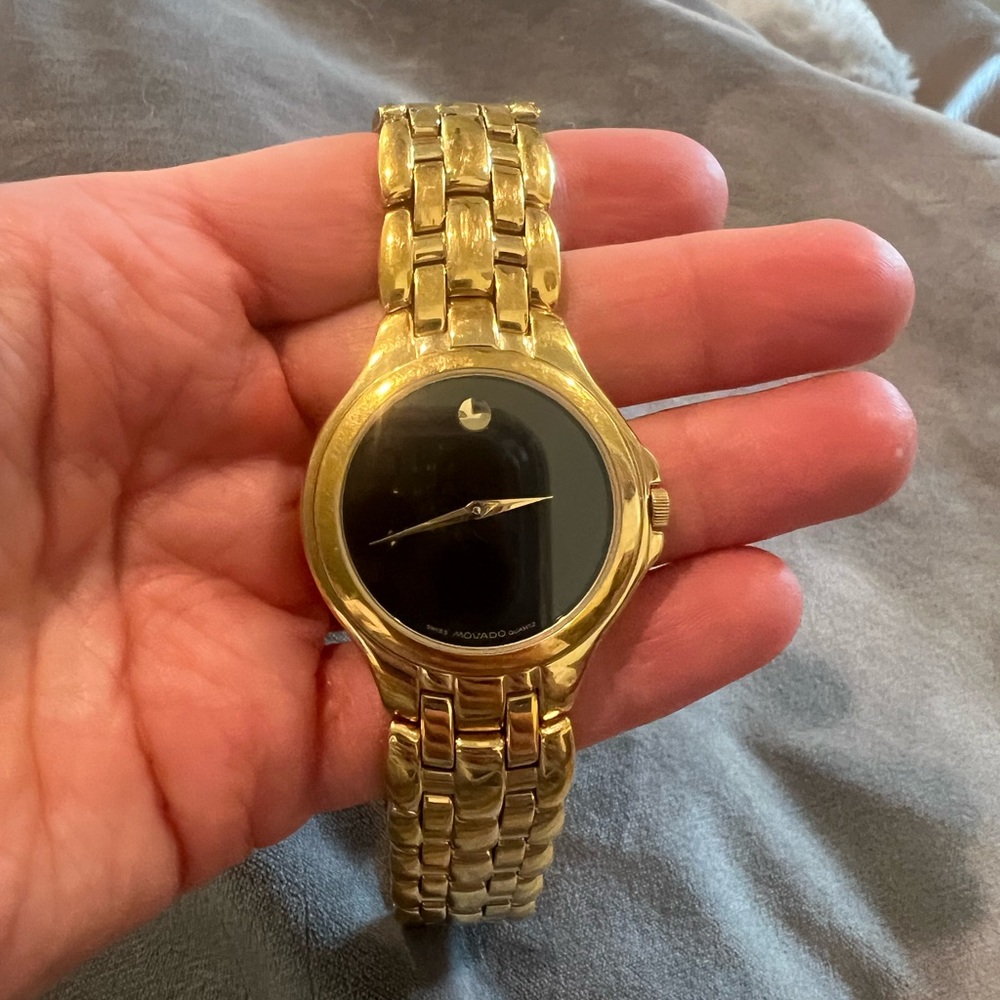 Vintage Movado gold tone watch, model 88-E4-9872